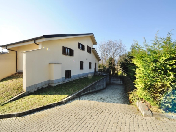 ingresso-carraio