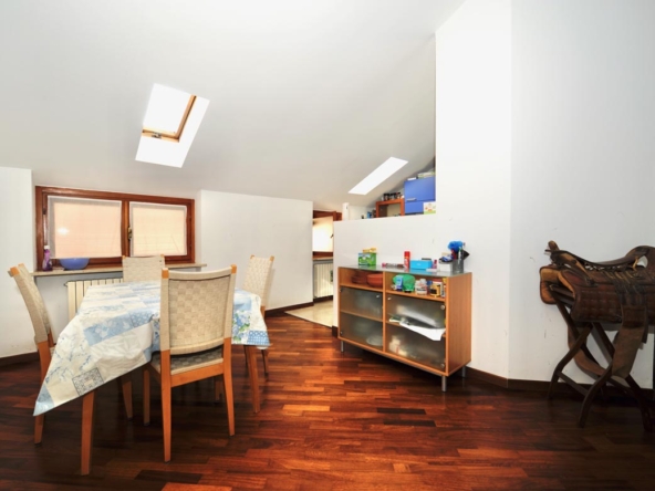 sala-da-pranzo-con-cucina