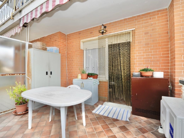 terrazzo-con-ingresso