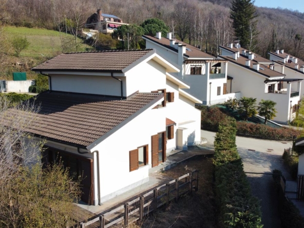 vista-frontale-con.terrazzo